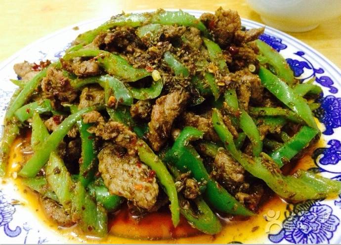 地址: 庙后街小学习巷 近西仓巷口电话: 13363928802推荐:糖醋里脊