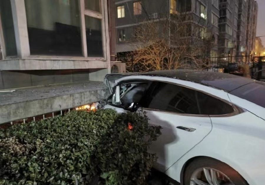 特斯拉掀起2021电动车“价格屠杀”：此前车辆问题频发的它，消费者愿意买单吗？