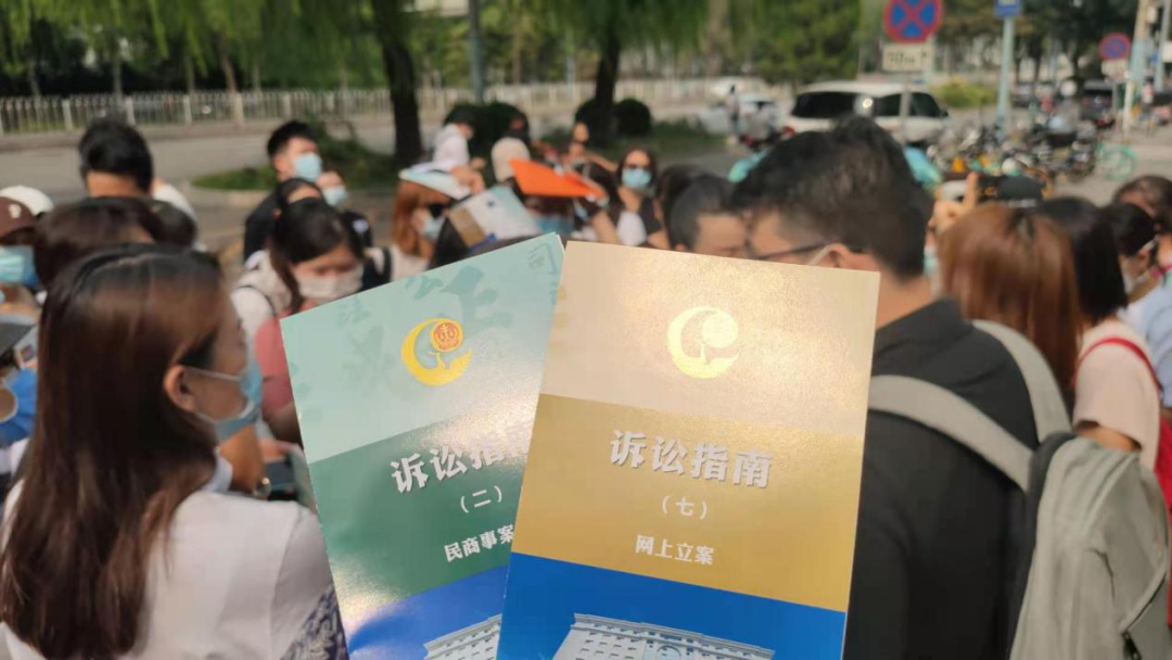 华尔街英语“突发”破产，数千学员维权，百度培训贷“踩雷”