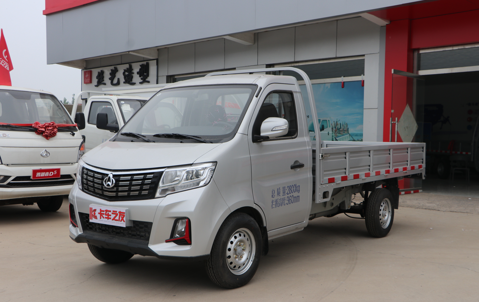 各方面表现都很能打静态体验长安跨越新豹t3plus