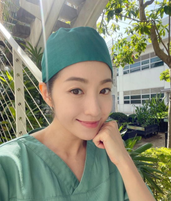 香港电视剧医生的电视剧_香港演医生电视剧_香港关于医生电视剧剧照