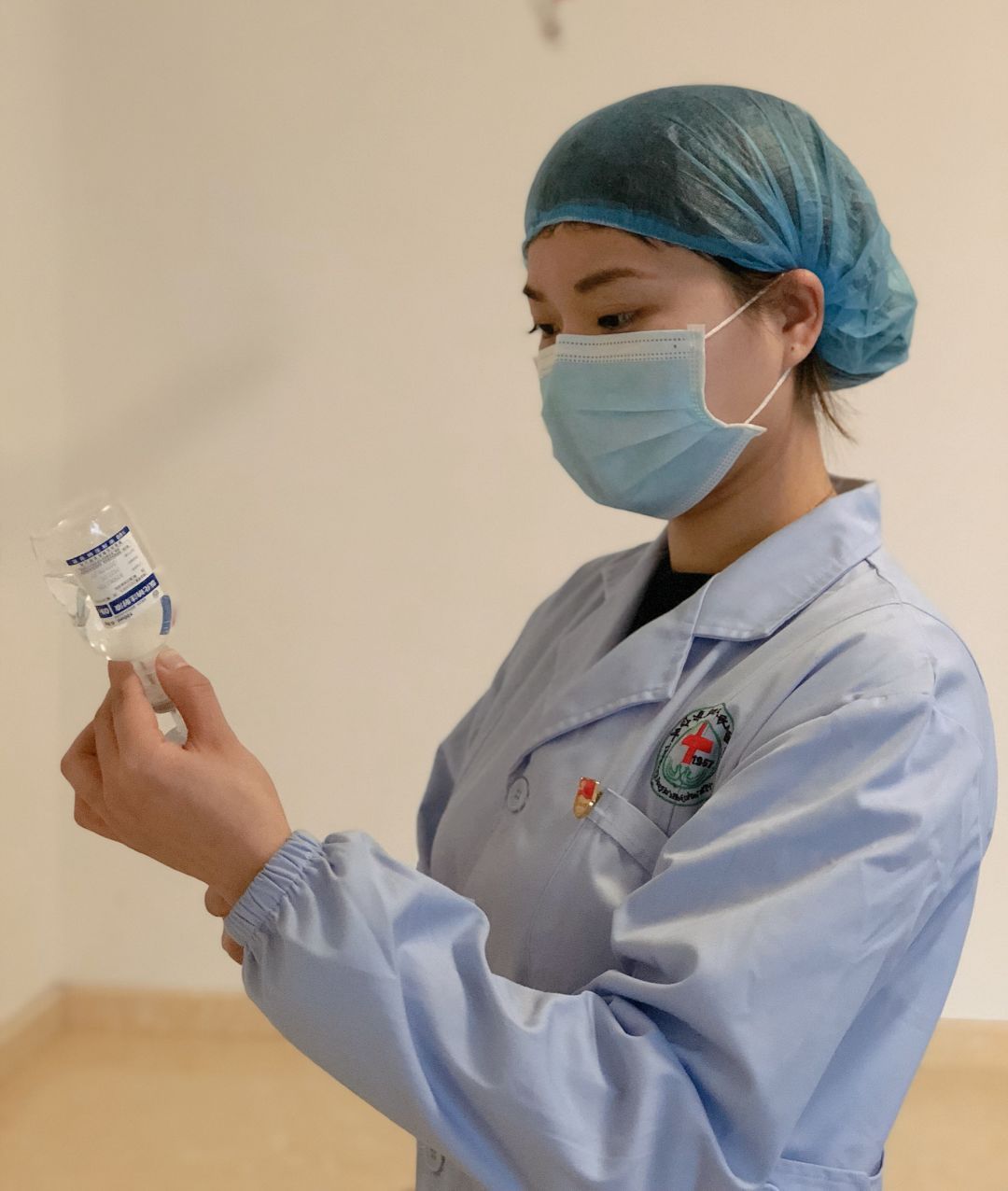 党旗闪耀强医所 警医联动抗疫情(图6)