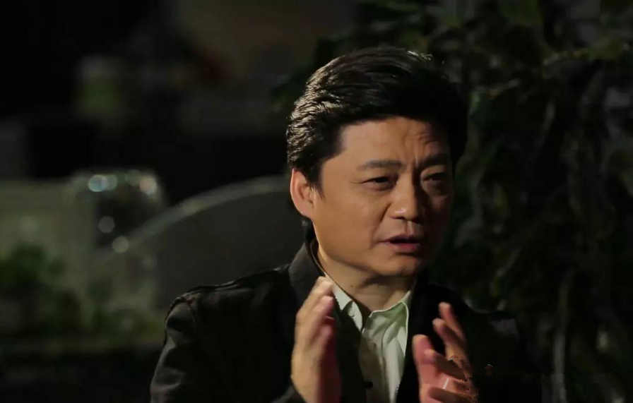 崔永元谈百年老茶骗局：他们贩卖的是发霉的思想，仓味的思想，老鼠洞味的思想！