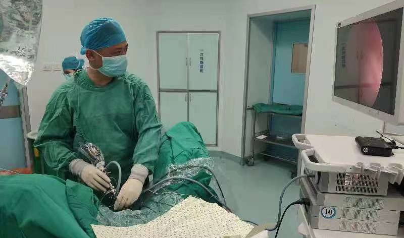 前列腺机器怎么治疗机器人、铥激光……高科技助力泌尿系肿瘤精准高效治疗！_https://www.jmylbn.com_新闻资讯_第7张