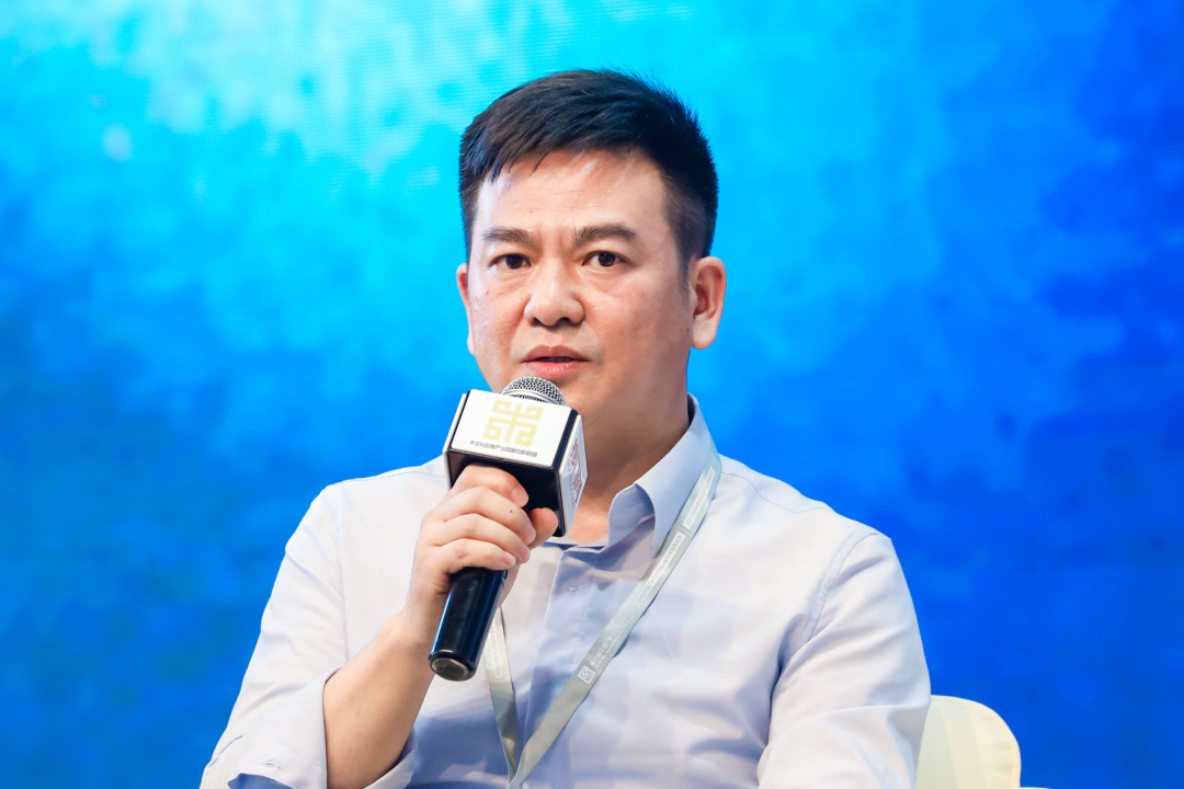 CCHF广州 | 门墙柜品牌＆产品大会高端对话：用新发展理念“破冰” 为门墙柜行业发展“破局”