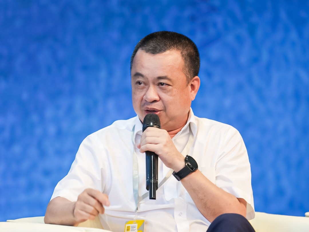 CCHF广州 | 门墙柜品牌＆产品大会高端对话：用新发展理念“破冰” 为门墙柜行业发展“破局”