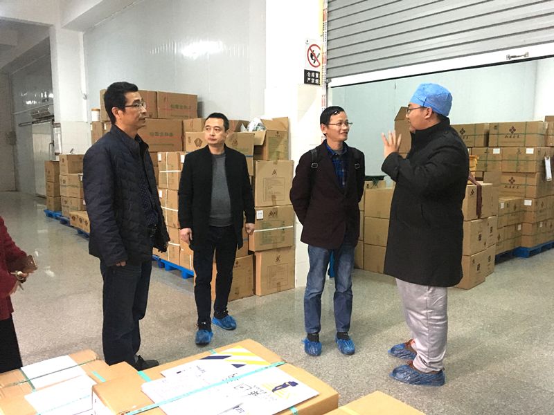 茶职院党委委员、副院长俞志兴一行看望关心实习工作的学生