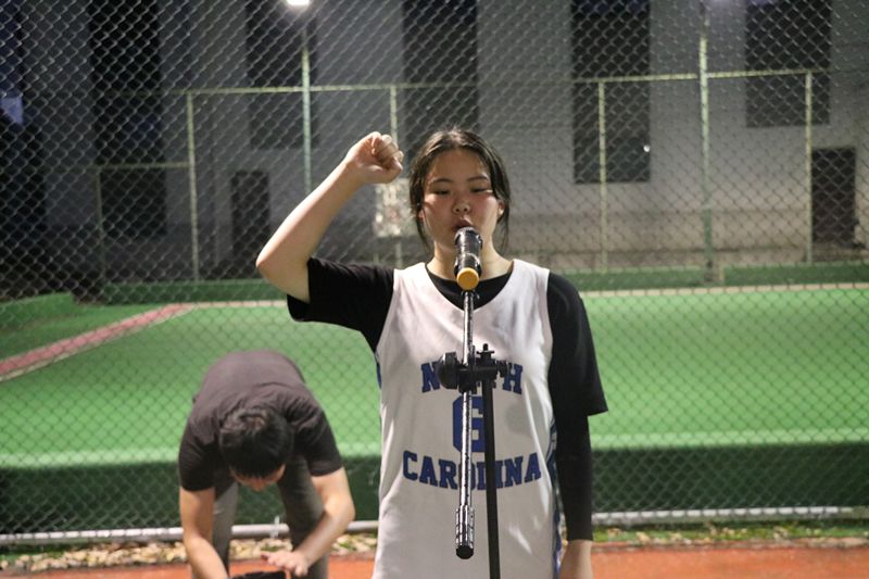 “青春无畏，逐梦扬威”