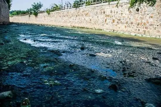 黑臭水体要“脱胎换骨”，“绣花功夫”少不了