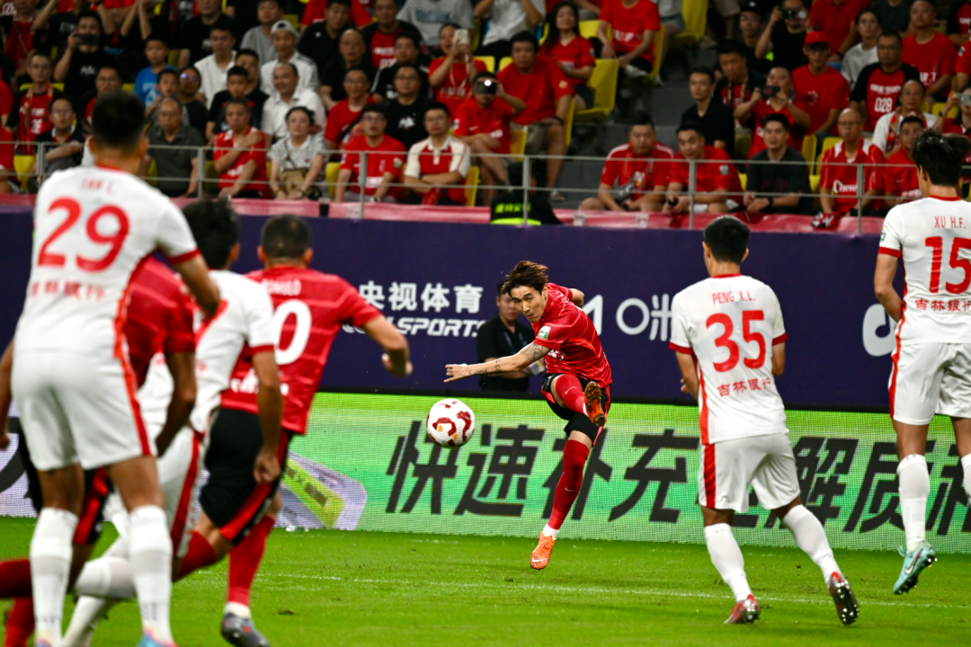 1比0！赢了！捍卫中超“榜一大哥”插图2