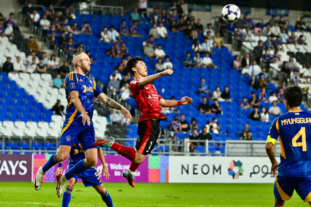 成都蓉城，亚冠首秀！球迷高喊：继续战斗插图5