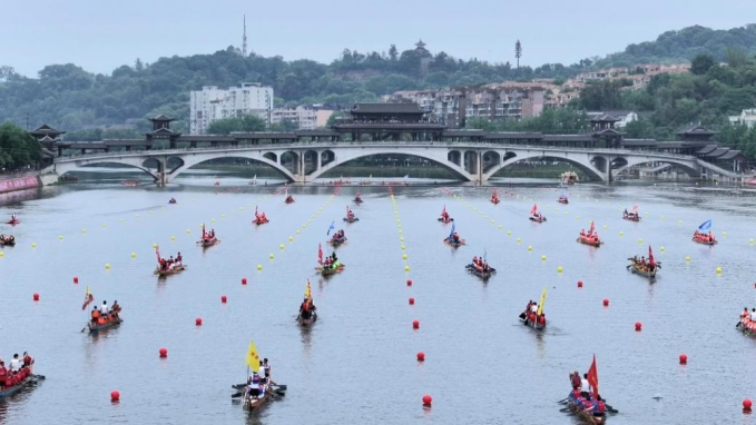 龙舟破浪！首日700万+激情同框的名场面→插图3