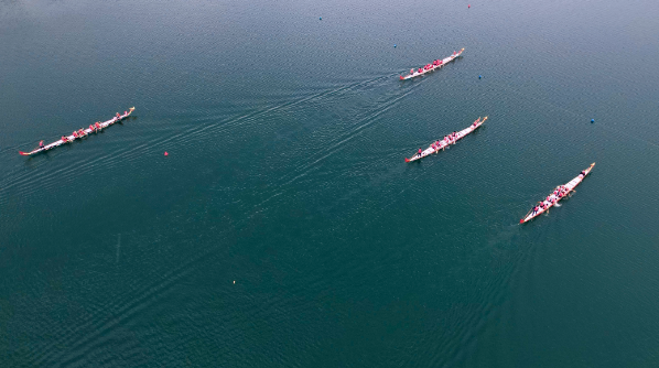 水上划划划，岸上人人人……你在现场吗？插图25