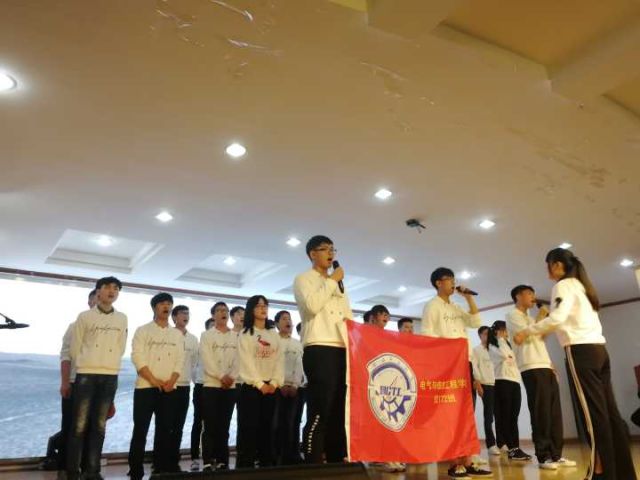 时尚班服show(下篇) 时尚班服show(下篇)