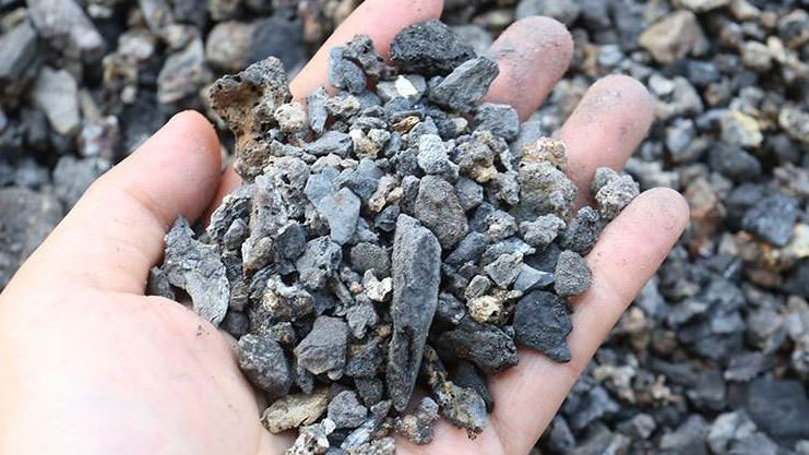 其产生量视垃圾成分而定,其主要成分为氧化锰(mno),二氧化硅(sio2)