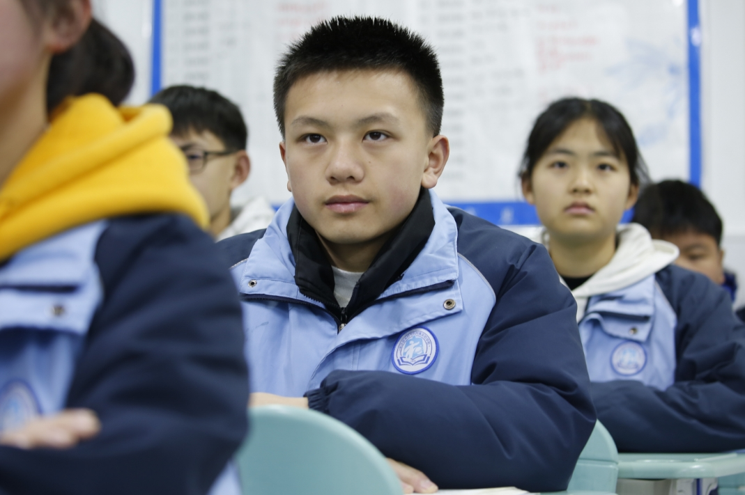 您当前所在的位置>首页>新闻中心>政务要闻>新学期伊始,金沙县各学校