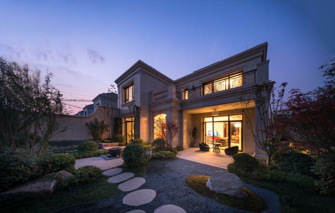 北京玫瑰园别墅_北京玫瑰园别墅视频_北京玫瑰园别墅面积多大