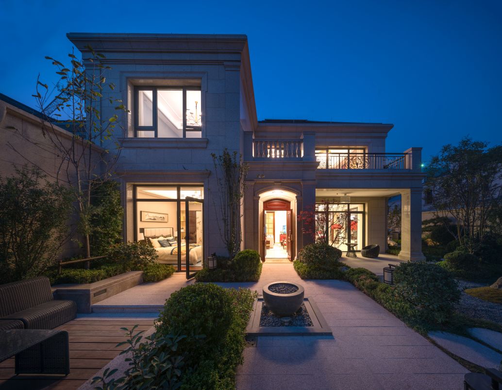 北京玫瑰园别墅_北京玫瑰园别墅视频_北京玫瑰园别墅面积多大