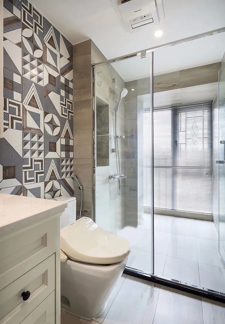 145㎡优雅美式4室2厅，蓝白色纯净视觉感！邂逅美好的浪漫生活