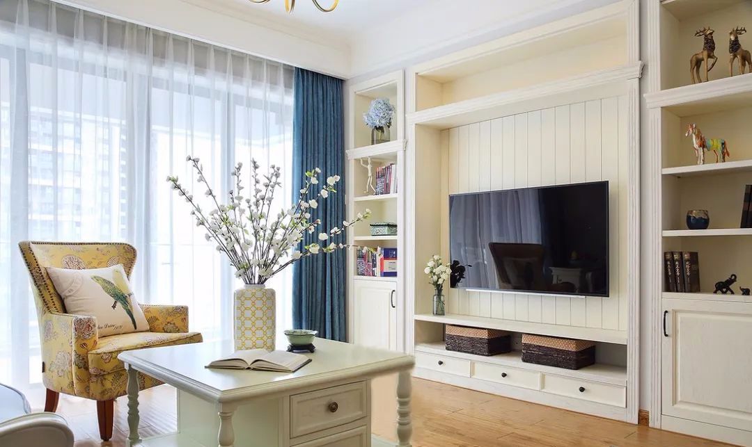 145㎡优雅美式4室2厅，蓝白色纯净视觉感！邂逅美好的浪漫生活