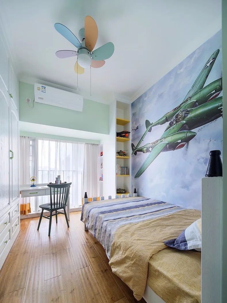 145㎡优雅美式4室2厅，蓝白色纯净视觉感！邂逅美好的浪漫生活