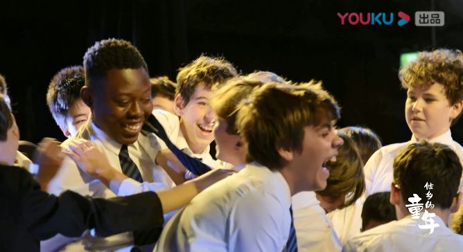 刚更新3集就飙升至9.2分，这部国产纪录片道尽未来教育的本质