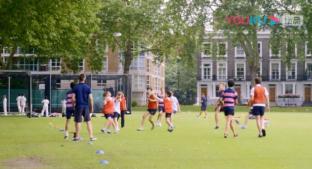 刚更新3集就飙升至9.2分，这部国产纪录片道尽未来教育的本质