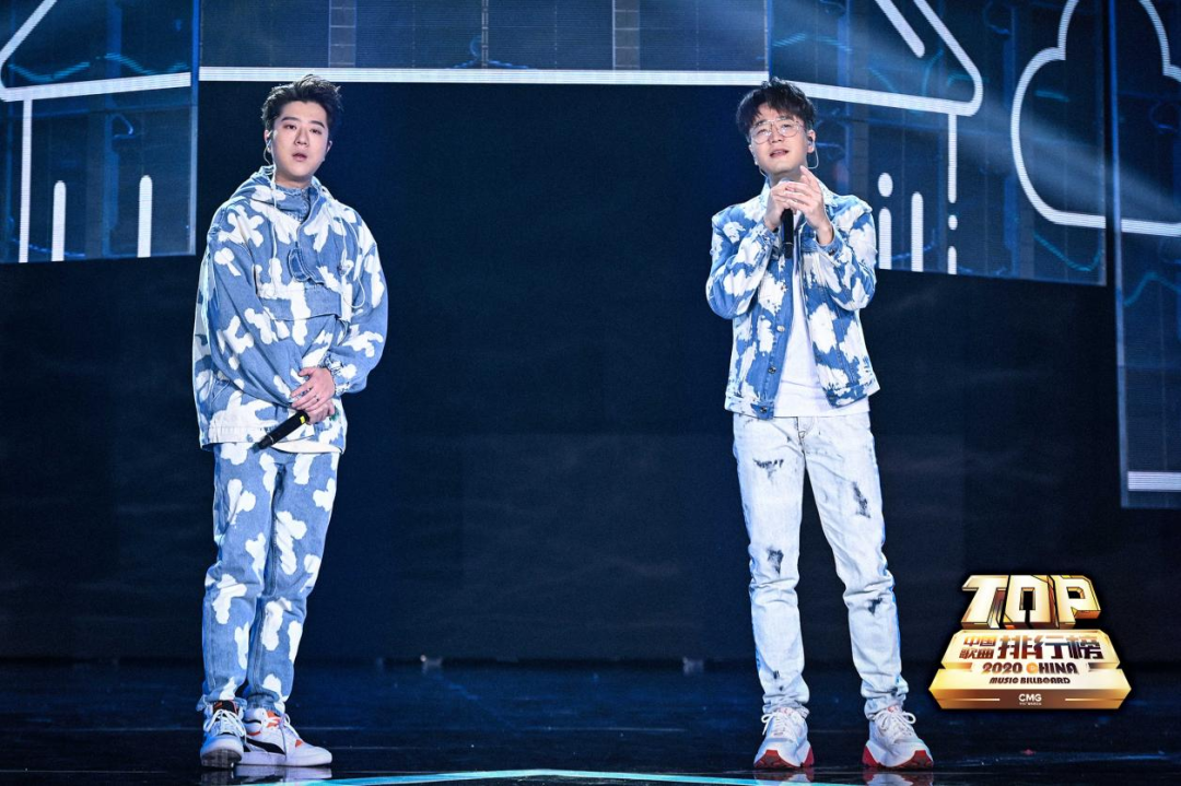 李宇春的经典歌曲再次登上音乐榜单，成为热曲_李宇春歌曲排行_李宇春歌曲排名
