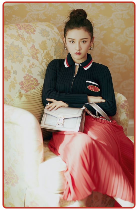 毛衣+裙子，早春必火的「初戀風」搭配，超美der！ 時尚 第13張