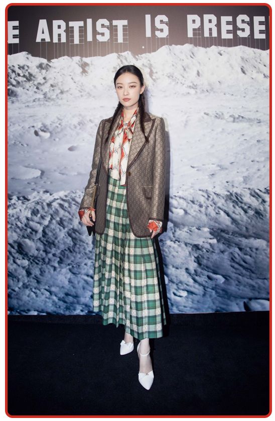 毛衣+裙子，早春必火的「初戀風」搭配，超美der！ 時尚 第8張