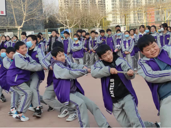 心系一绳  众志成城——淮阳区羲城中学远洋部举行拔河比赛