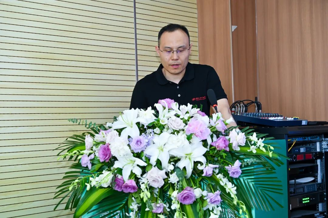 蛇牌学院是什么强强联合，共创辉煌！武汉大学中南医院-蛇牌学院（中国）华中地区神经外科培训中心顺利揭牌！_https://www.jmylbn.com_新闻资讯_第22张