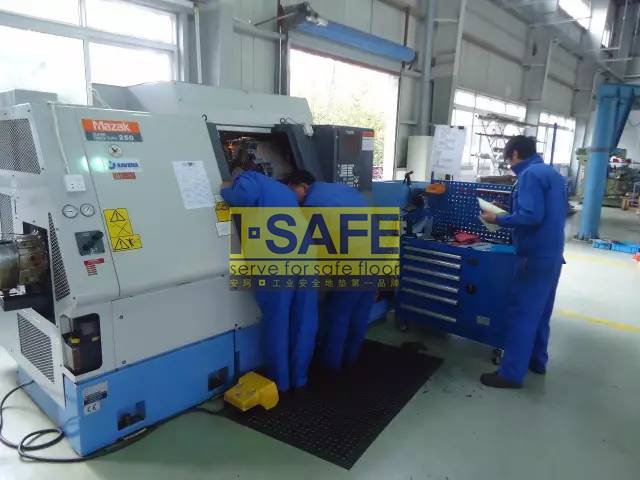 防滑抗疲劳地垫