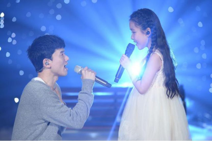 张杰鸟巢演唱会为啥能承包热搜？