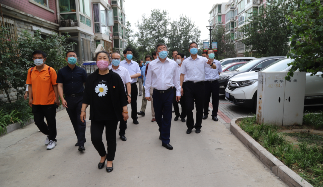 副市委书记和市长哪个打_北京 医院 税务登记证副_北京副市长