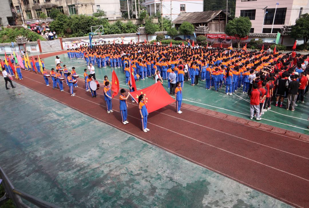 "喜迎二十大·争做好队员"|黎平县各学校少先队举行丰富多彩的六·一