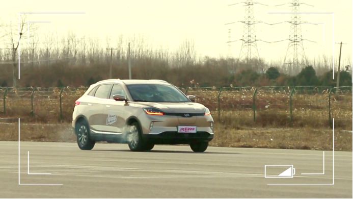 藏在威馬EX5「高顏值」下的，到底是「實力」還是「稚嫩」？ 汽車 第6張