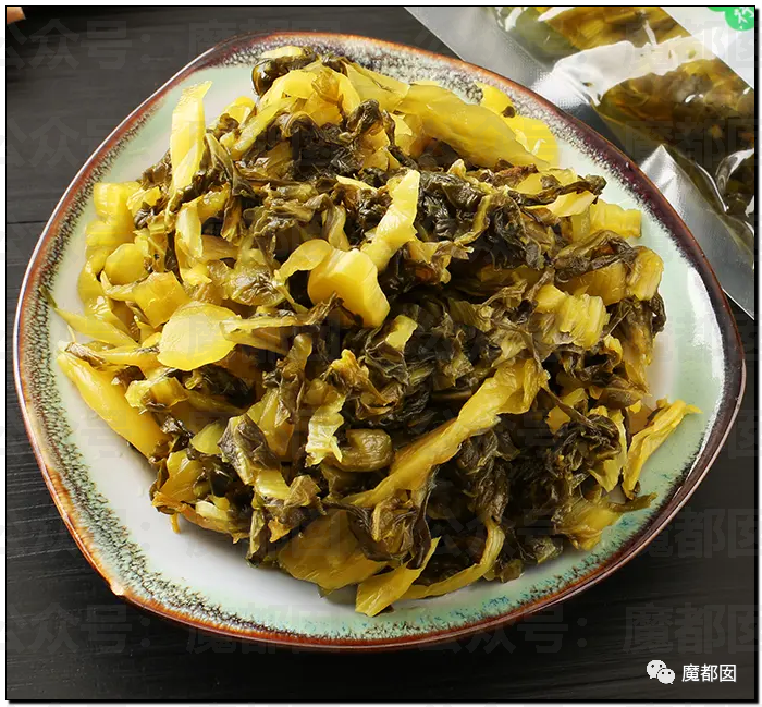 315曝光“黑心酸菜”：双汇臭肉、性感美女主播、康师傅统一老坛酸菜中招（组图） - 95