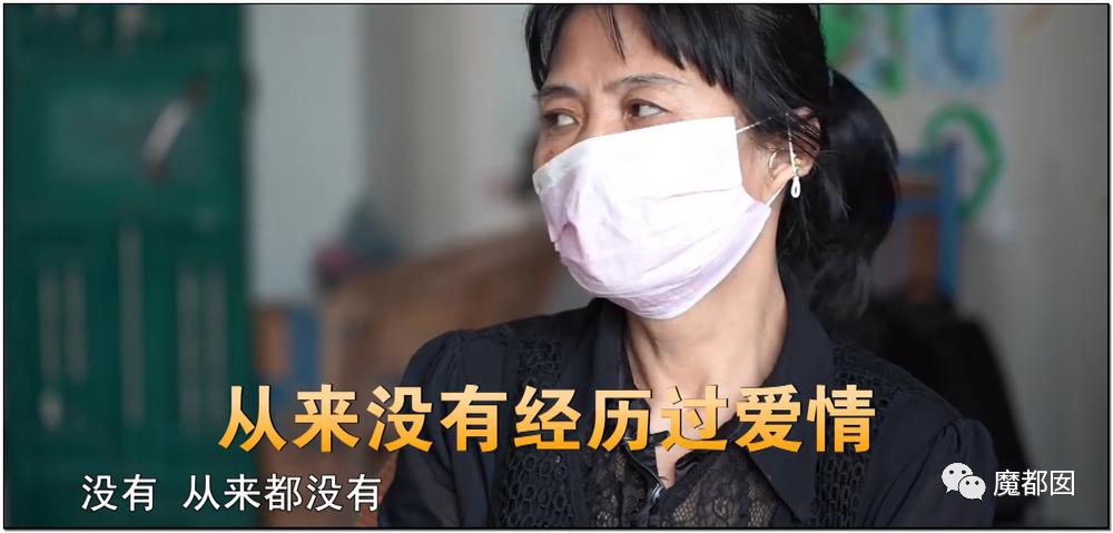 暗黑内幕！60岁少女心痴恋“靳东”竟被偶像全国公开表白？（组图） - 123