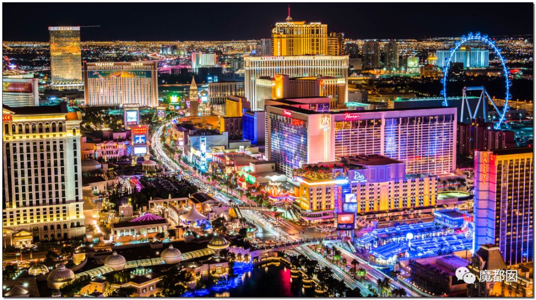 毫无疑问，中国街面招牌设计已迈入世界顶尖水平！