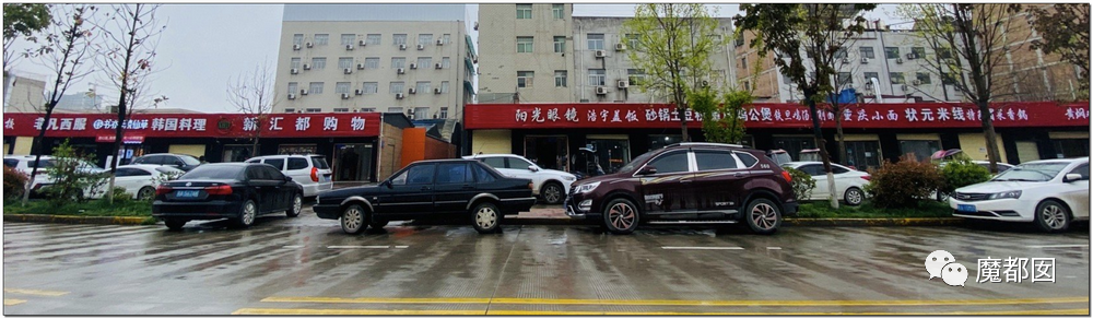 毫无疑问，中国街面招牌设计已迈入世界顶尖水平！