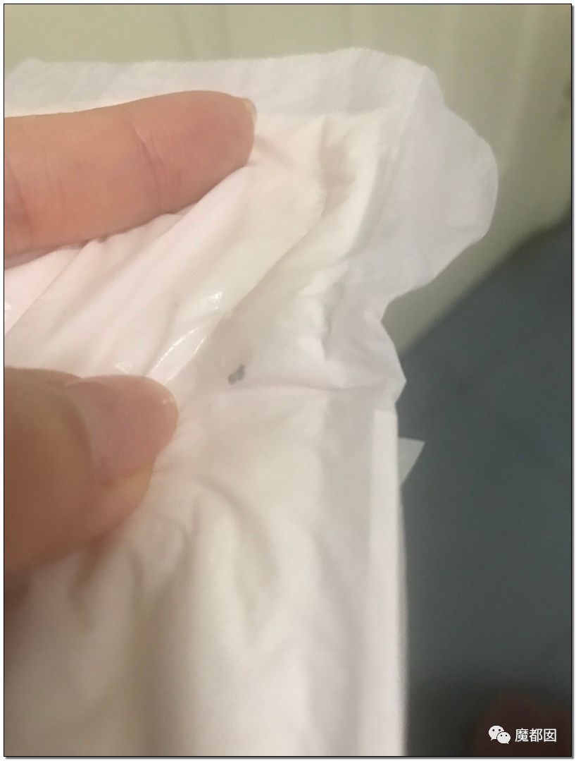 慎点！大牌卫生巾竟都是虫卵！孵化了在体内长蛆...（组图） - 33