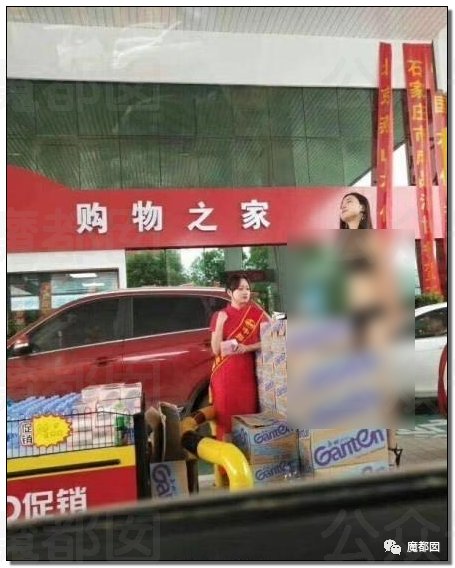 加油站惊现火辣性感比基尼美女宣传，引发网络爆议（视频/组图） - 33