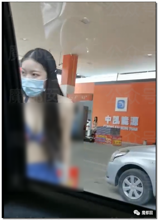 加油站惊现火辣性感比基尼美女宣传，引发网络爆议（视频/组图） - 30
