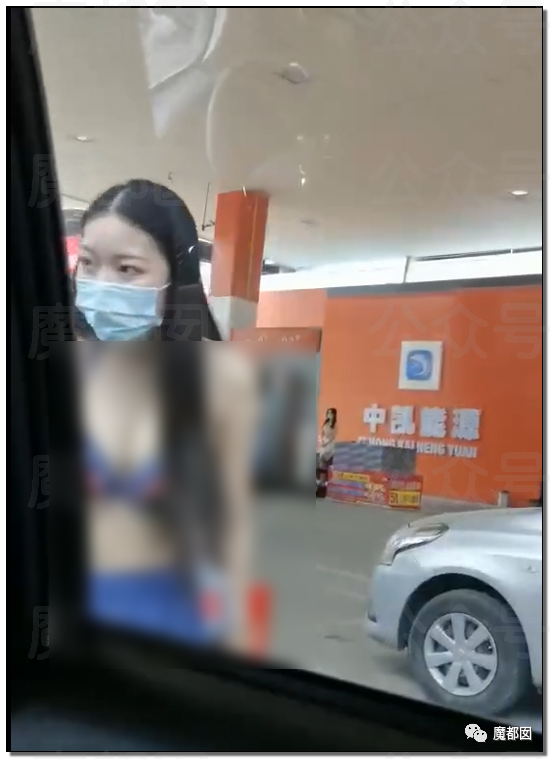 加油站惊现火辣性感比基尼美女宣传，引发网络爆议（视频/组图） - 31