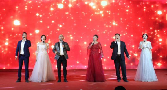 高新区“红领高新”理论宣讲志愿服务队传递正能量