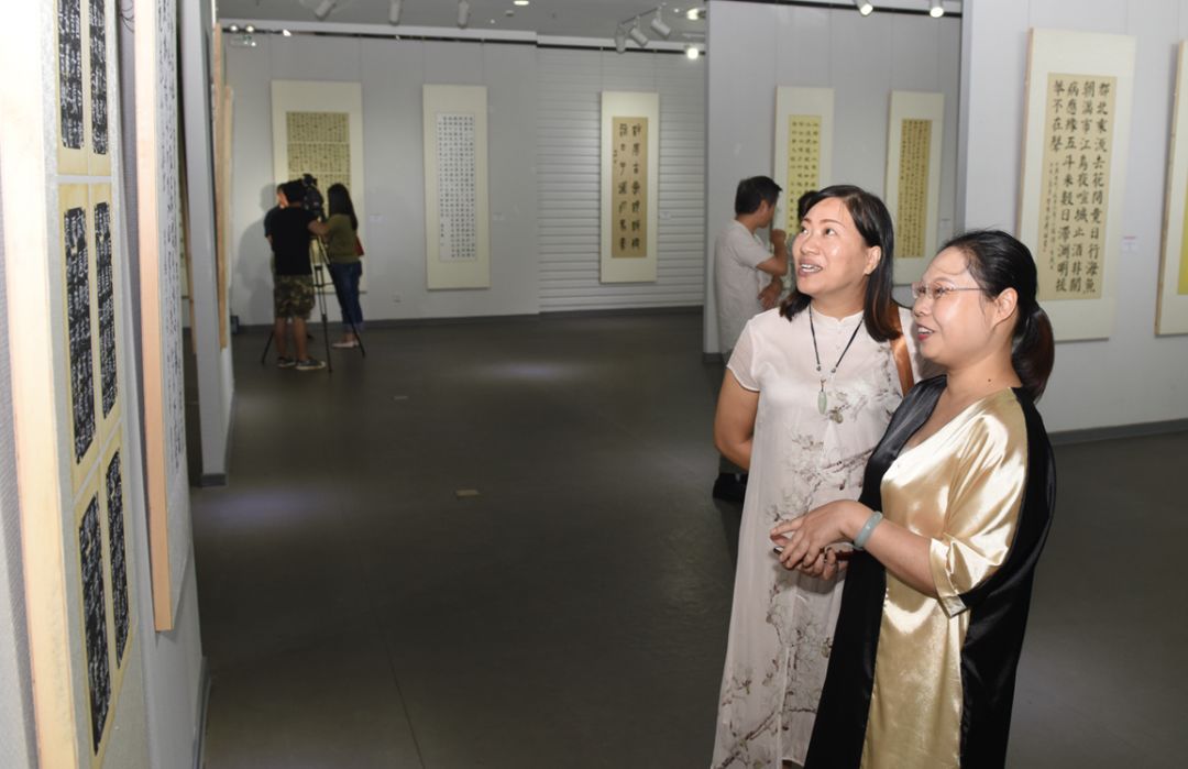 翰墨薪传礼赞新中国 江阴好少年笔歌墨舞茁壮成长