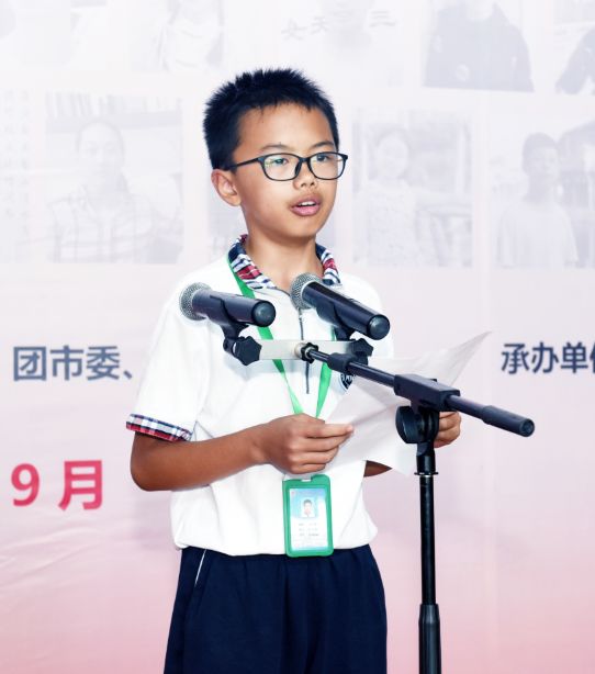 翰墨薪传礼赞新中国 江阴好少年笔歌墨舞茁壮成长