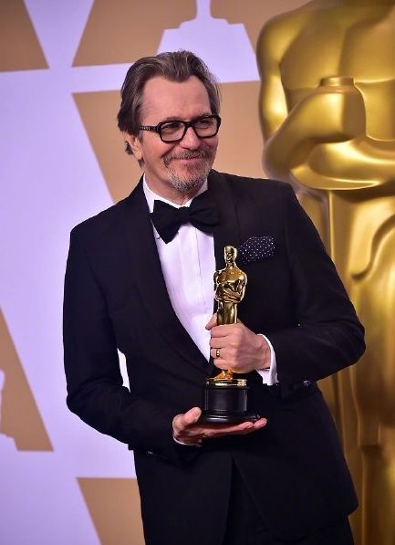 奥斯卡获奖名单出炉!大概是荷兰人离小金人最近的一次.