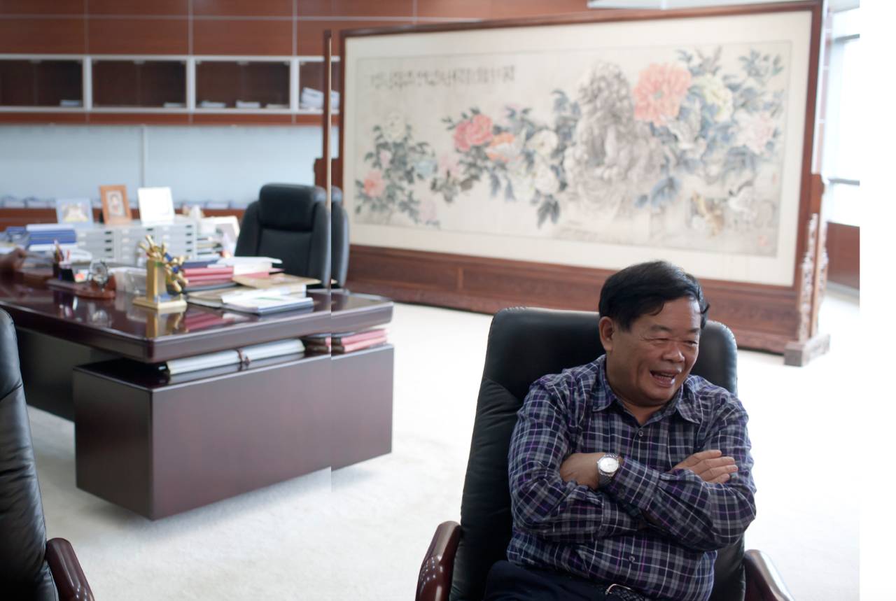 曹德旺正面回应跑路问题如果要跑应该减持股份